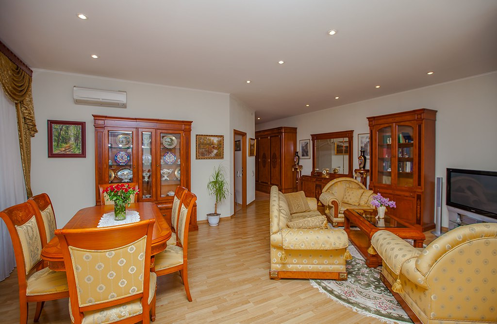 Санкт-Петербург, Невский проспект, д. 119